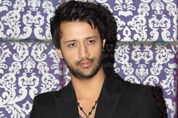 Atif Aslam forced to cancel concert in India